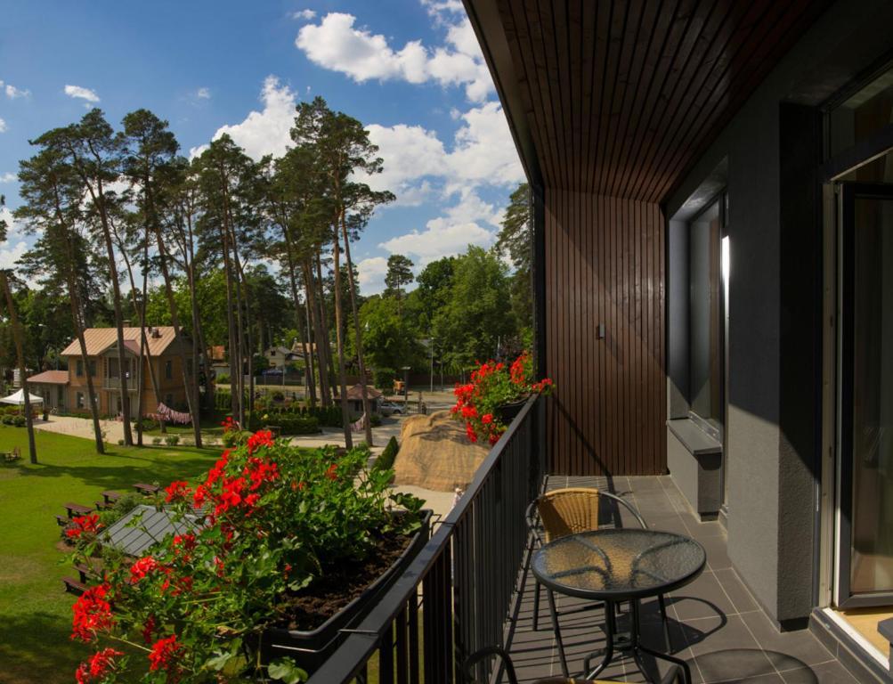 Dzintari Apartment Jurmala Exterior photo